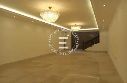 فيلا - 7 غرف نوم - 7 حمامات للبيع في مدينة اللسيل - الوسيل