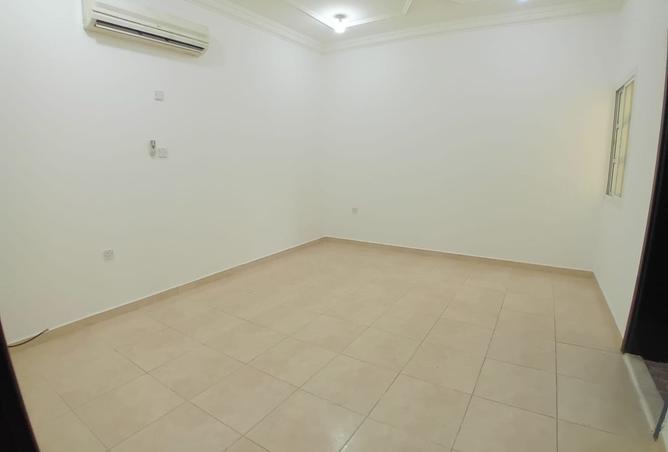 979429 - Property Main Image