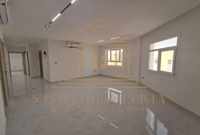 966810 - Property Main Image