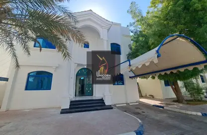 Compound - 5 Bedrooms - 3 Bathrooms for rent in Al Nuaija Street - Al Nuaija - Doha