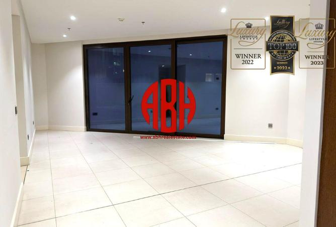 976120 - Property Image 3