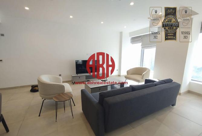 Apartment - 2 Bedrooms - 3 Bathrooms for rent in Al Khair Tower - Corniche Road - Corniche Road - Doha