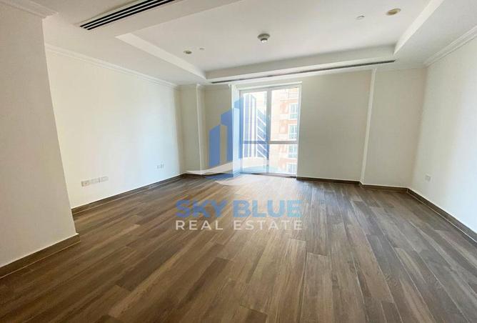 807735 - Property Image 2