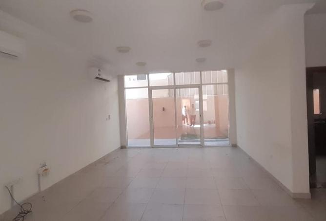 965535 - Property Image 3