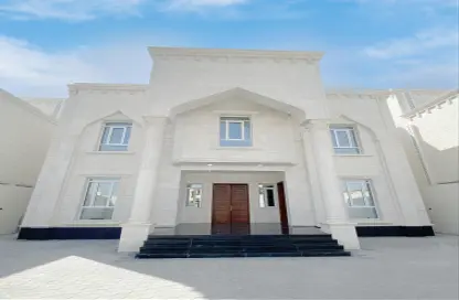 Villa - 7 Bedrooms for sale in Al Wukair - Al Wukair - Al Wakra