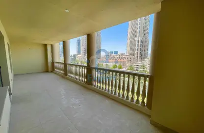 Apartment - 1 Bedroom - 2 Bathrooms for sale in East Porto Drive - Porto Arabia - The Pearl Island - Doha