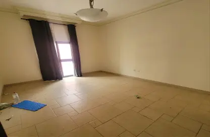 Apartment - 3 Bedrooms - 4 Bathrooms for rent in Qanat Quartier - The Pearl Island - Doha