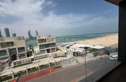 Apartment - 1 Bedroom - 2 Bathrooms for sale in Gewan Island - The Pearl Island - Doha