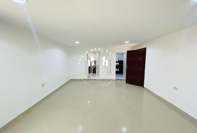 968397 - Property Image 2