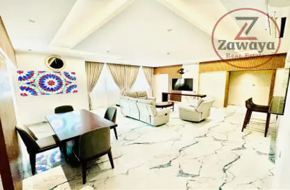 شقة - 2 غرف نوم - 2 حمامات للايجار في شارع عاصم بن عمر - المنصورة - الدوحة