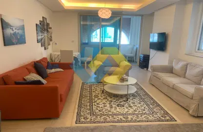 Living Room image for: Apartment - 1 Bedroom - 2 Bathrooms for rent in Viva Bahriyah - The Pearl Island - Doha, Image 1