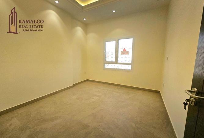 931156 - Property Image 3