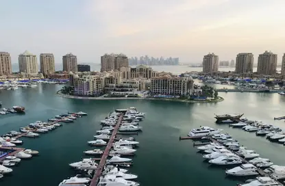 Apartment - 3 Bedrooms - 4 Bathrooms for rent in Tuscan Tower - Porto Arabia - The Pearl Island - Doha