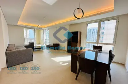 Apartment - 2 Bedrooms - 3 Bathrooms for rent in Viva West - Viva Bahriyah - The Pearl Island - Doha