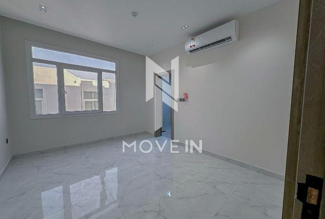 994784 - Property Main Image