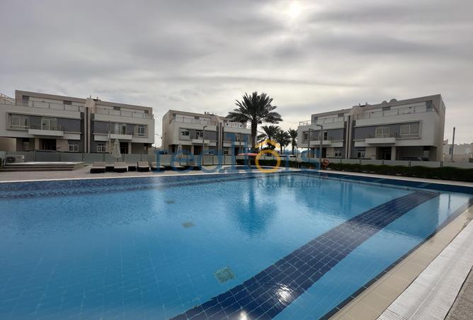 987494 - Property Main Image