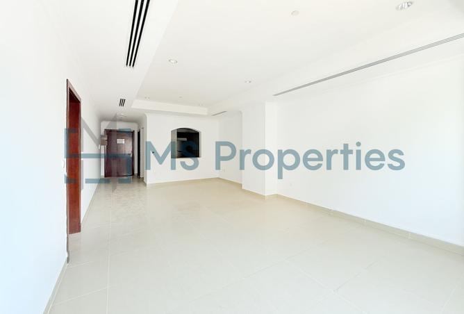 950802 - Property Image 2