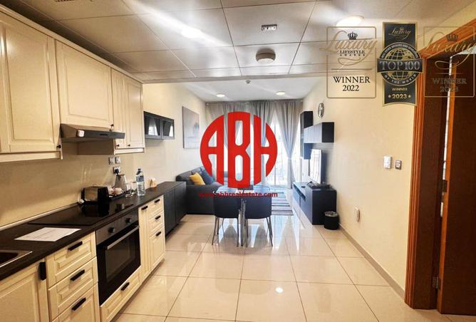 930484 - Property Image 2