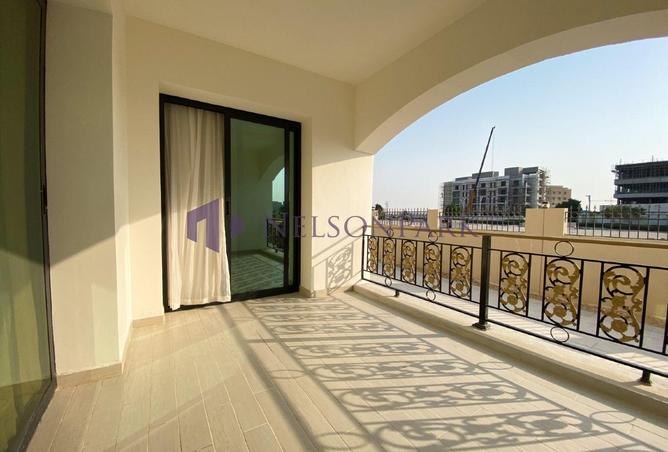 948645 - Property Image 2