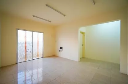 Apartment - 3 Bedrooms - 2 Bathrooms for rent in Bin Dirham Plaza - B-Ring Road - Doha