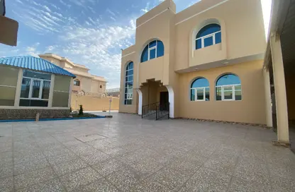 Villa - 7 Bedrooms - 7+ Bathrooms for rent in Al Markhiya Street - Al Markhiya - Doha