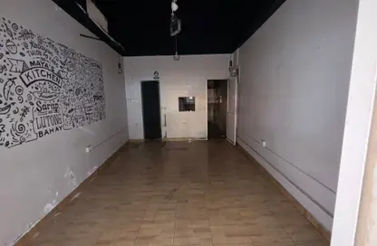 محل تجاري - استوديو - 1 حمام للايجار في المنصورة - الدوحة محل تجاري - استوديو - 1 حمام للايجار في المنصورة - الدوحة