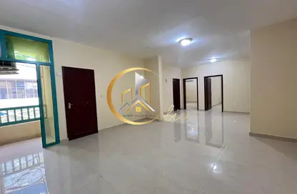 شقة - 3 غرف نوم - 3 حمامات للايجار في شارع المطار القديم - طريق المطار القديم - الدوحة