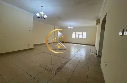 Apartment - 2 Bedrooms - 2 Bathrooms for rent in T Block - Al Manara Street - Al Sadd - Doha