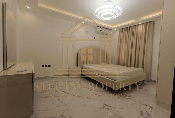 963645 - Property Image 2