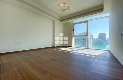 Apartment - 1 Bedroom - 2 Bathrooms for rent in Gewan Island - The Pearl Island - Doha