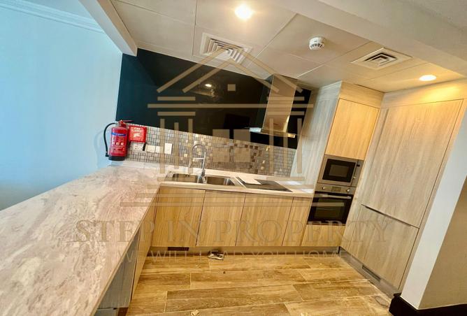 958608 - Property Image 2