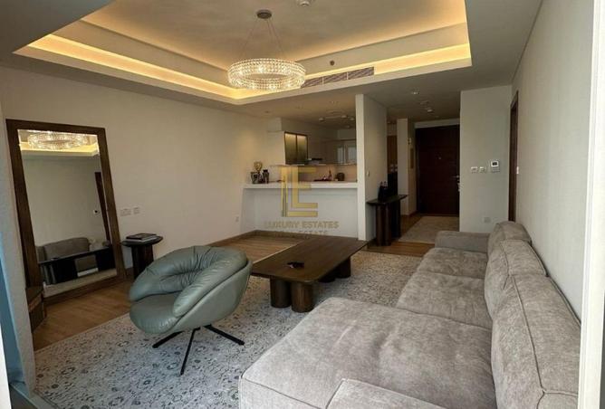 990149 - Property Image 3