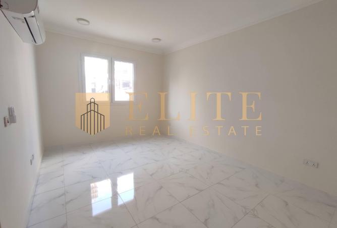 1000894 - Property Image 3