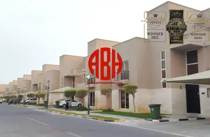 Compound - 4 Bedrooms - 5 Bathrooms for rent in Souk Al gharaffa - Al Gharrafa - Doha