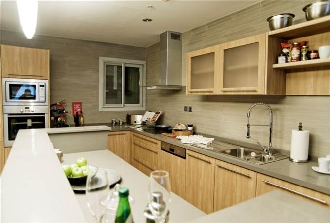 979251 - Property Image 3