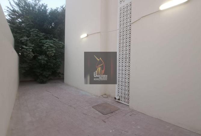 976818 - Property Image 3