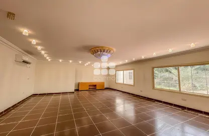 Villa - 3 Bedrooms - 4 Bathrooms for rent in West Gate - West Bay Lagoon - Doha