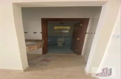 Compound - 5 Bedrooms - 5 Bathrooms for rent in Al Kheesa - Umm Salal Mohammed
