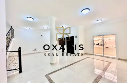 Apartment - 5 Bedrooms - 4 Bathrooms for rent in Ain Khaled Villas - Ain Khaled - Doha