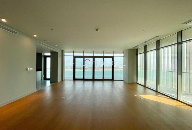 940652 - Property Image 2