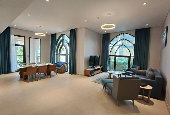 988399 - Property Main Image