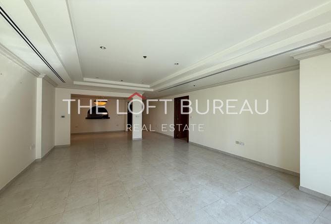 949344 - Property Image 3