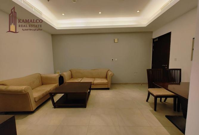 963912 - Property Image 2