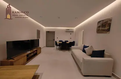 Apartment - 2 Bedrooms - 2 Bathrooms for rent in Umm Ghuwailina - Doha