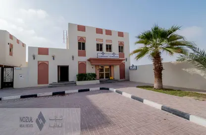 فيلا - 4 غرف نوم - 4 حمامات للايجار في حدائق الإيوان - الريان - الريان - الدوحة