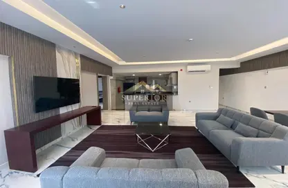 Apartment - 2 Bedrooms - 2 Bathrooms for rent in Al Mansoura - Al Mansoura - Doha