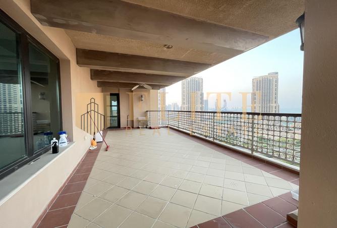 967526 - Property Image 3