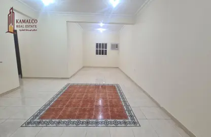 شقة - 2 غرف نوم - 2 حمامات للايجار في منتزه 7 - المنتزه - الدوحة