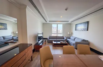 Apartment - 1 Bedroom - 2 Bathrooms for rent in Tower 6 - Viva Bahriyah - The Pearl Island - Doha