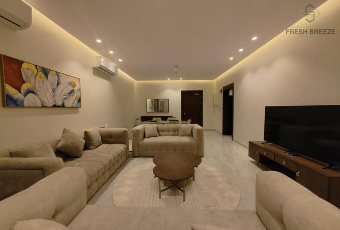902809 - Property Image 2